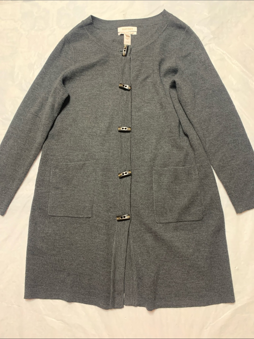 Ellen Tracy Merino Wool Gray Lagenlook Toggle Button Cardigan Sweater Size 1X